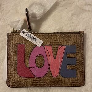 Coach wallet keychain  B4/Tan Pink Multi
